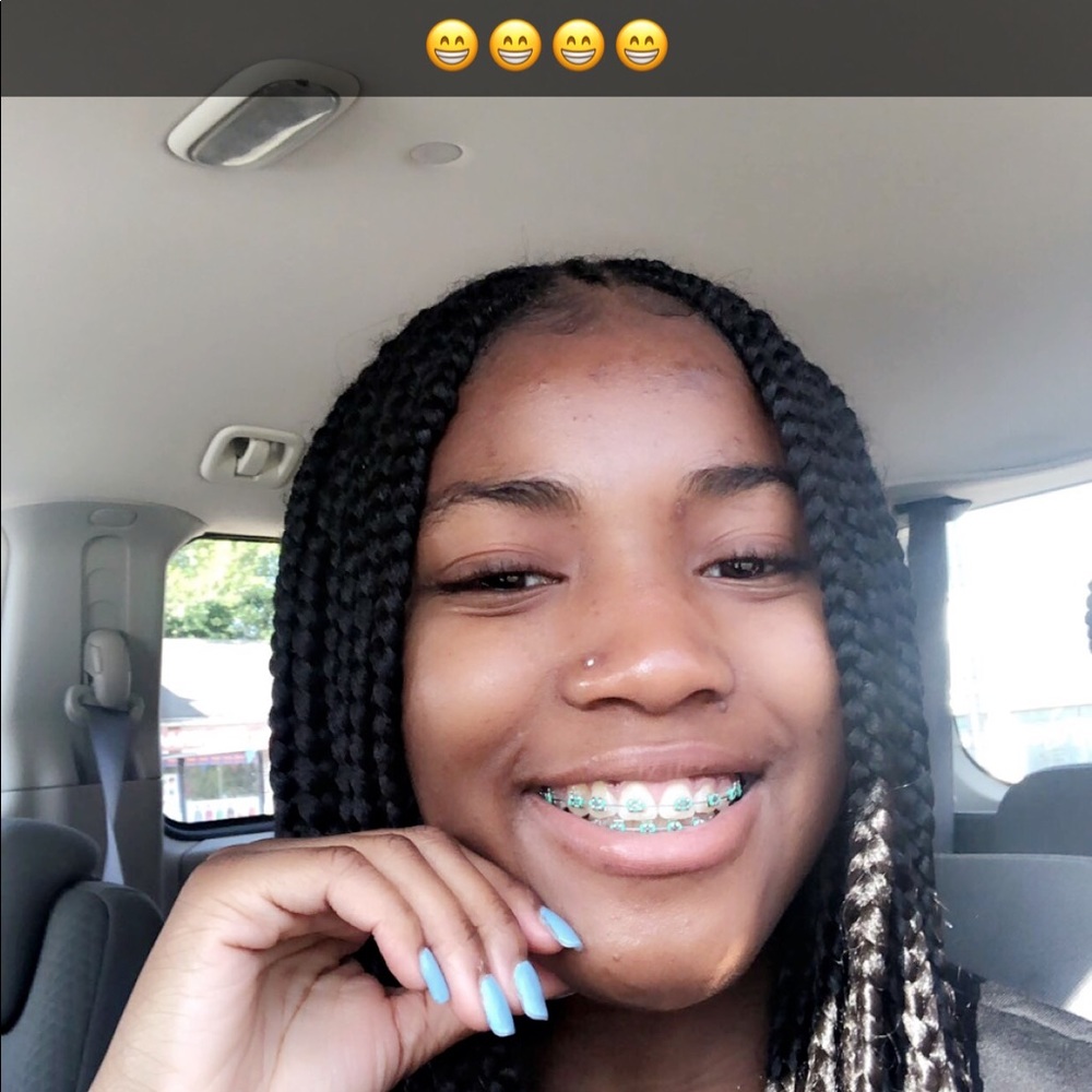 Meet your Posher, Desdestiny